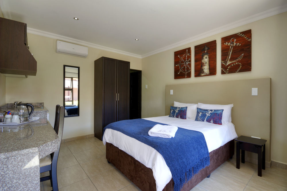 Gecko Inn Richards Bay Bagian luar foto