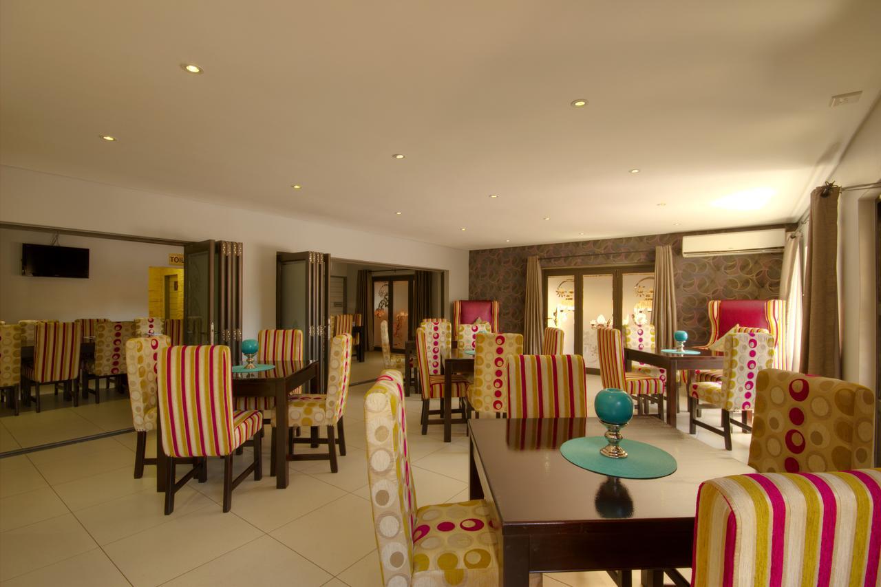Gecko Inn Richards Bay Bagian luar foto